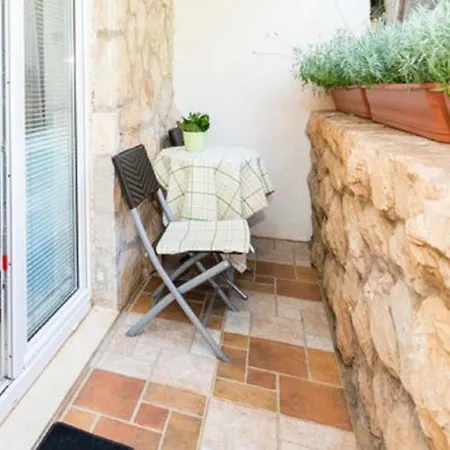 Apartmán Captain - One Bedroom With Terrace